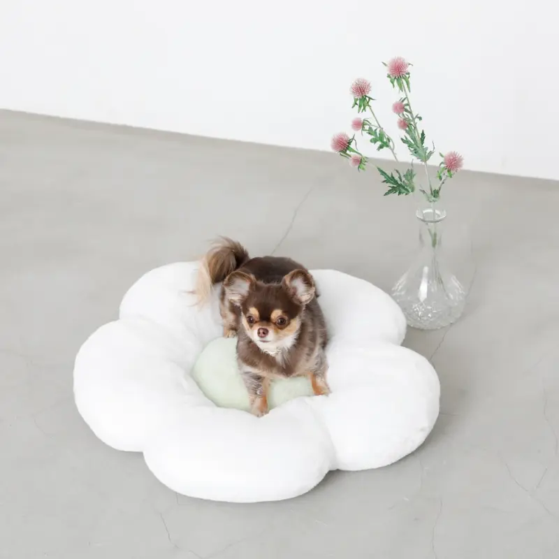 ファーフラワークッションベッド