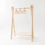 ラタンハンガー