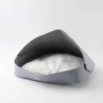 クッション付フェルトベッド