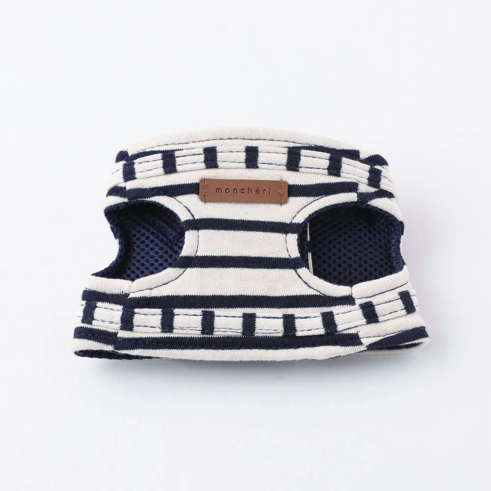 犬 画像で映えるボーダーハーネス